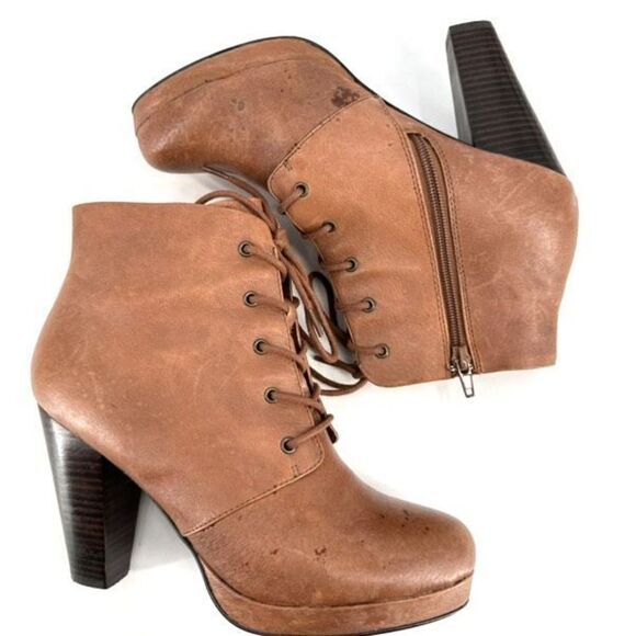 Steve Madden Rheaaa Cognac Leather Ankle lace up Bootie‎ Size 8.5 Stacked heel - Picture 3 of 10